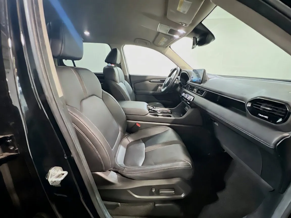 2025 Honda Pilot EX-L - Photo 20