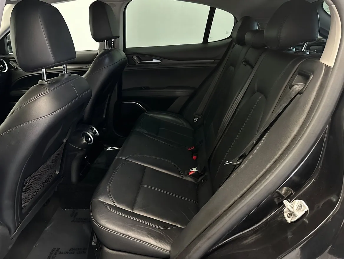 2018 Alfa Romeo Stelvio Base - Photo 13