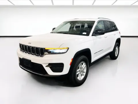 White 2023 Jeep Grand Cherokee Laredo for sale in Chandler, AZ