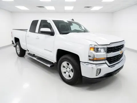 Another view of 2017 Chevrolet Silverado 1500 LT for sale in Chandler, AZ at STG Auto Group of Chandler