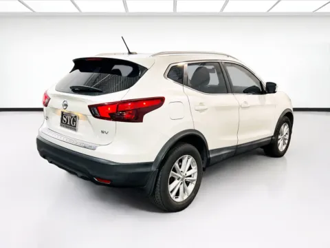 More photos of 2018 Nissan Rogue Sport SV at STG Auto Group of Chandler, AZ