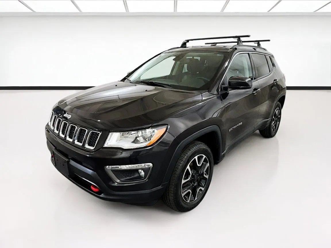 Gray 2019 Jeep Compass Trailhawk for sale in Chandler, AZ
