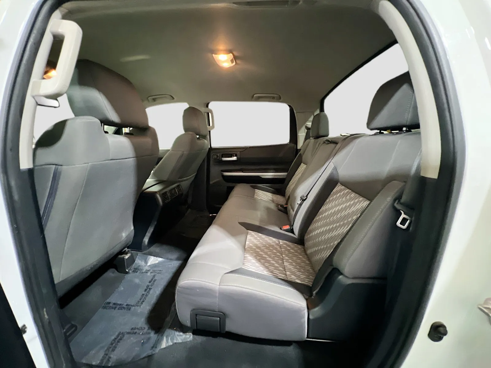 2019 Toyota Tundra SR5 - Photo 16