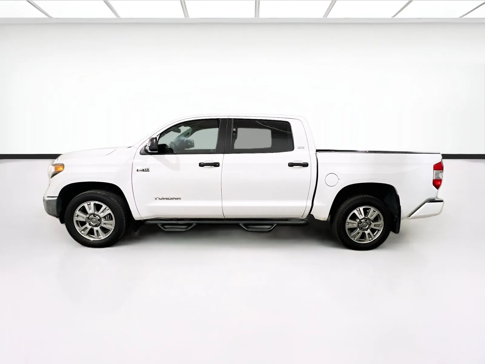 2019 Toyota Tundra SR5 - Photo 21