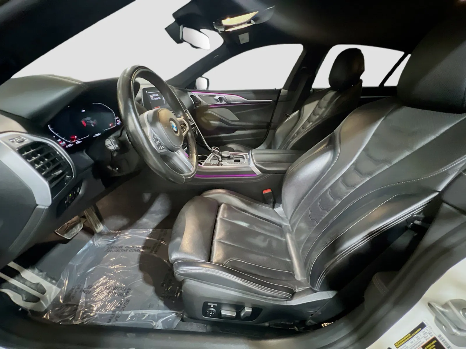 2021 BMW 8 Series M850i - Photo 16