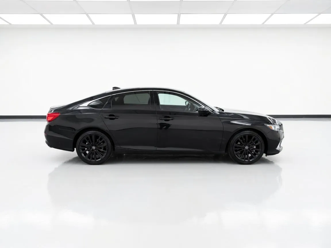 2021 Honda Accord Sport SE - Photo 22