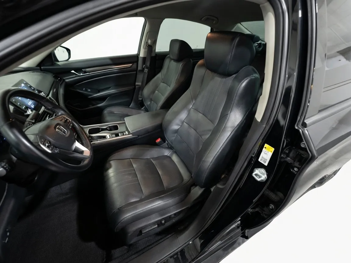 2021 Honda Accord Sport SE - Photo 14