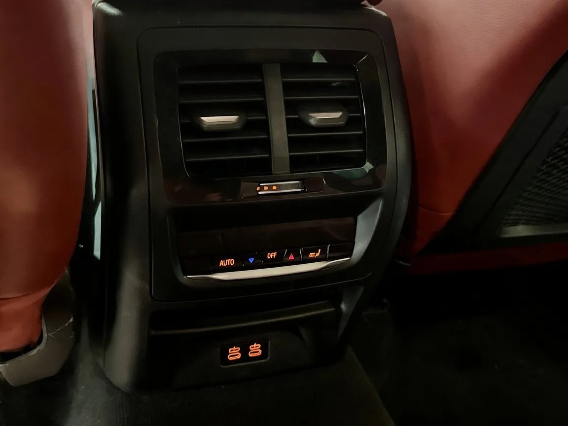 2022 BMW X3 30i - Photo 19