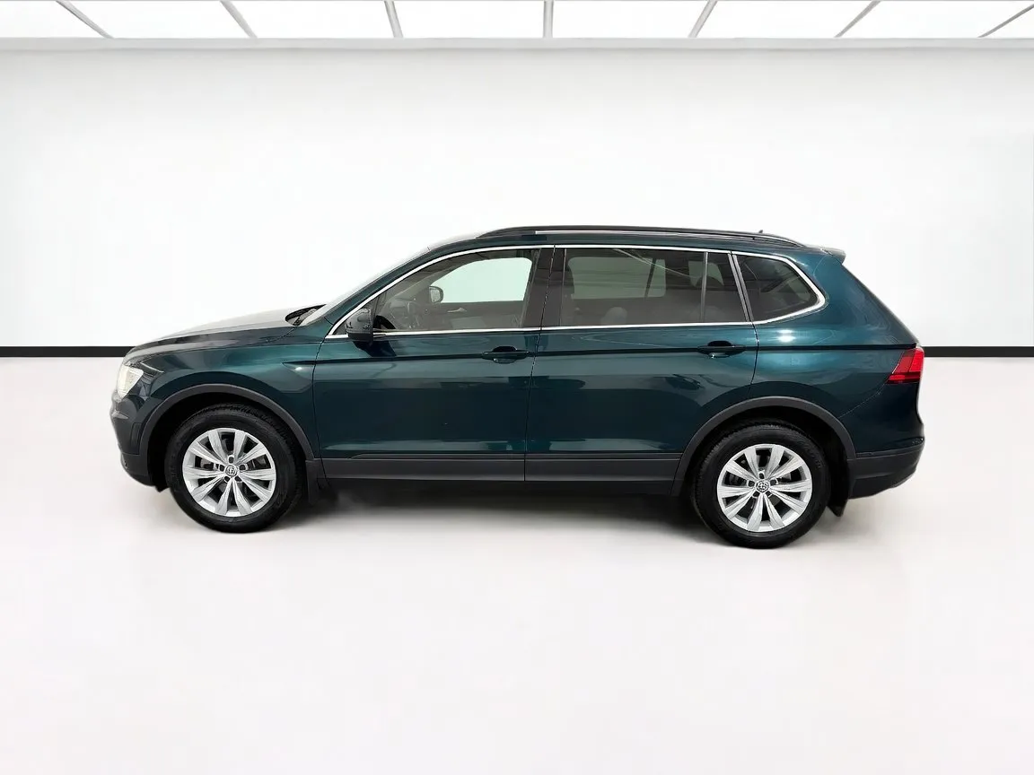 2019 Volkswagen Tiguan SE - Photo 23