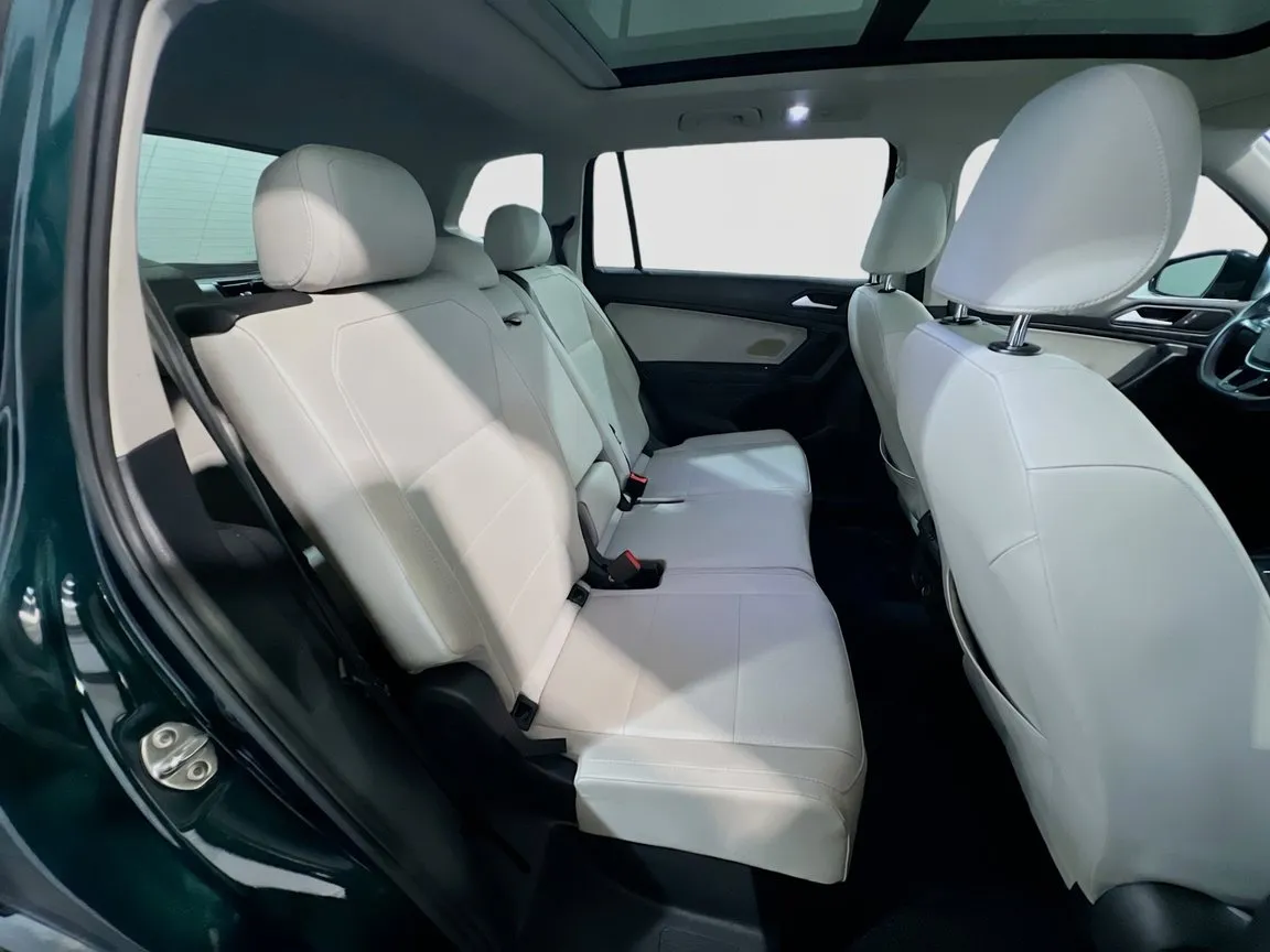 2019 Volkswagen Tiguan SE - Photo 20