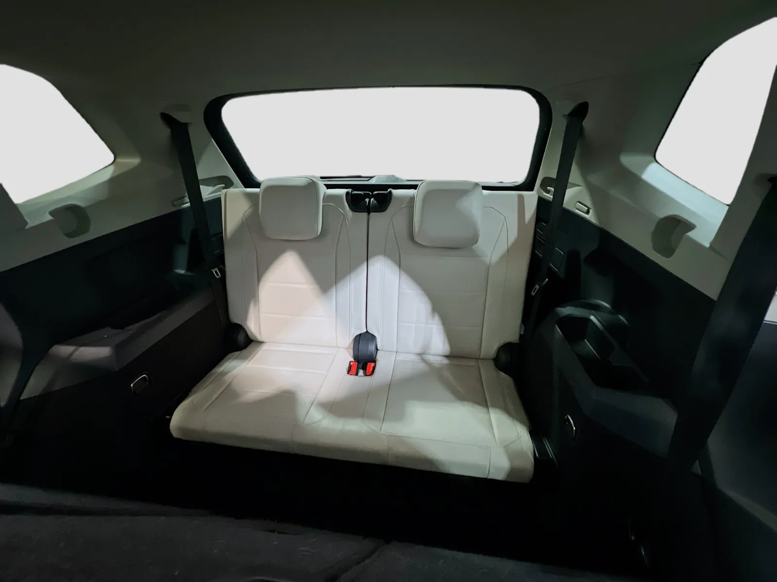 2019 Volkswagen Tiguan SE - Photo 19