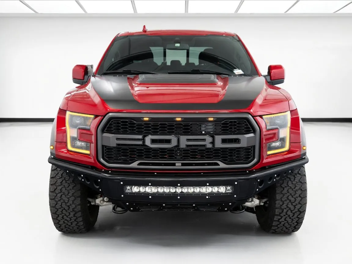 2020 Ford F-150 Raptor - Photo 2