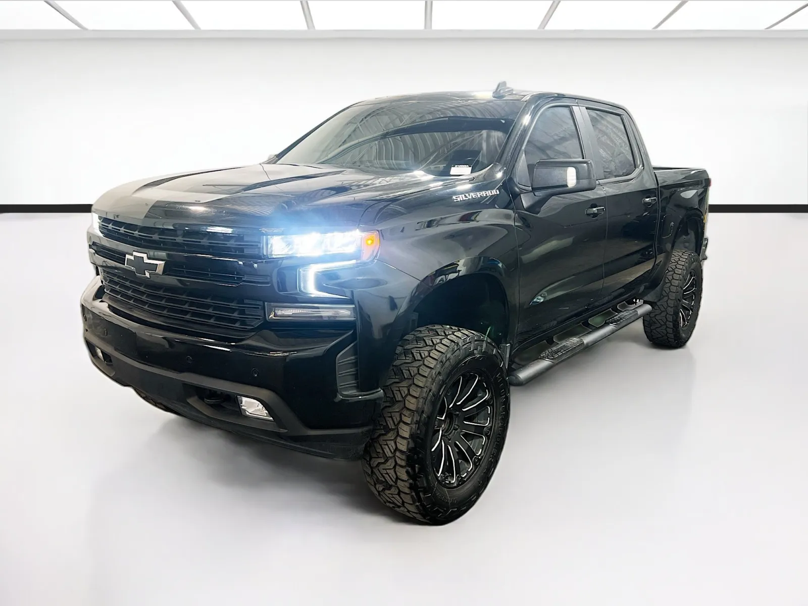 Black 2020 Chevrolet Silverado 1500 RST for sale in Chandler, AZ