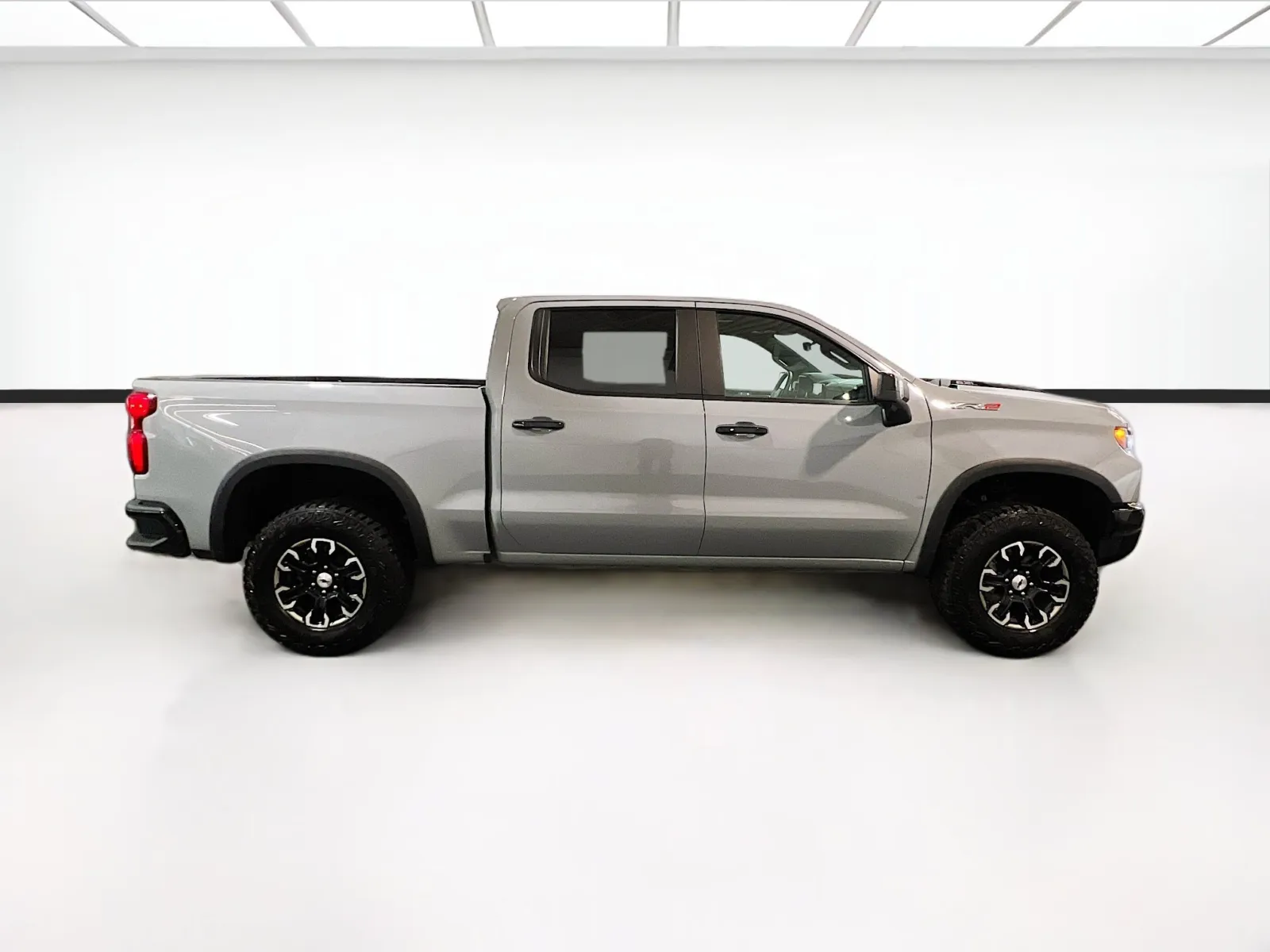 2025 Chevrolet Silverado 1500 ZR2 - Photo 24
