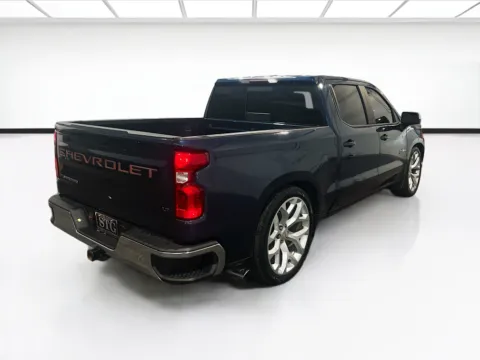 More photos of 2020 Chevrolet Silverado 1500 LT at STG Auto Group of Chandler, AZ