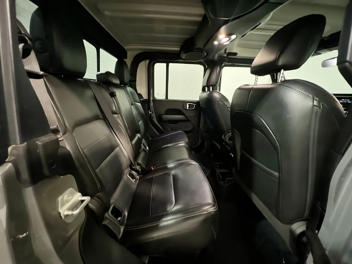 2022 Jeep Gladiator Overland - Photo 20
