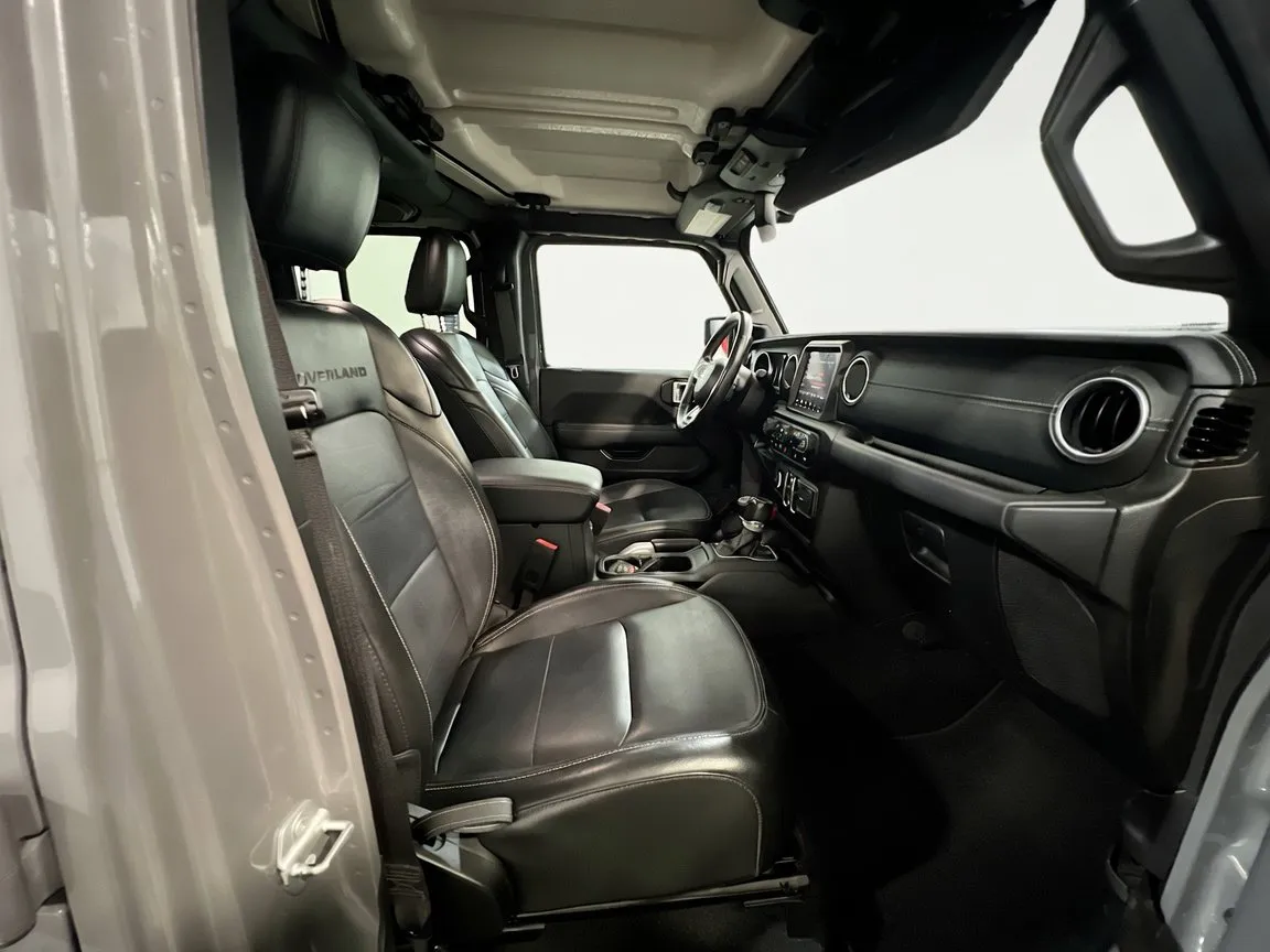 2022 Jeep Gladiator Overland - Photo 21