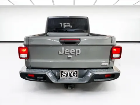 More photos of 2022 Jeep Gladiator Overland at STG Auto Group of Chandler, AZ