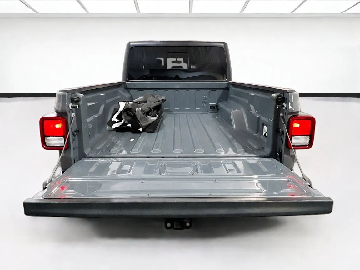 2022 Jeep Gladiator Overland - Photo 19