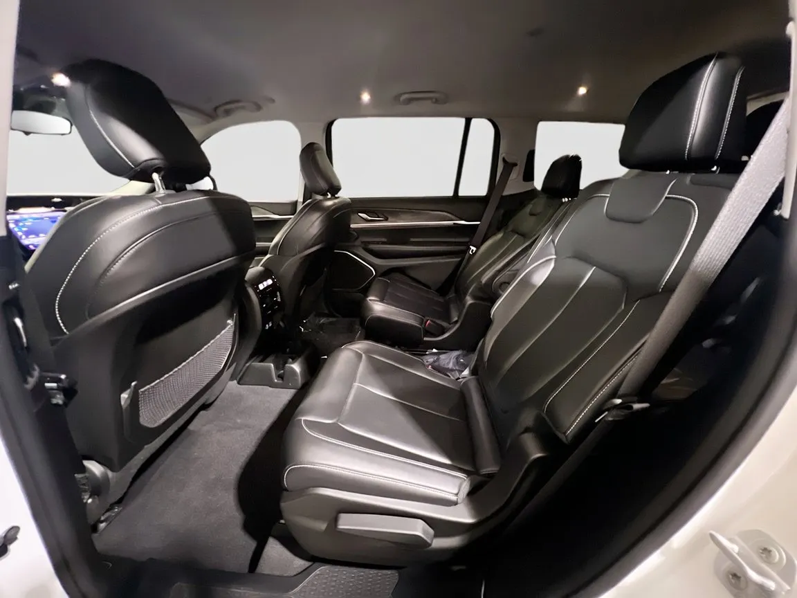 2022 Jeep Grand Cherokee L Limited - Photo 18