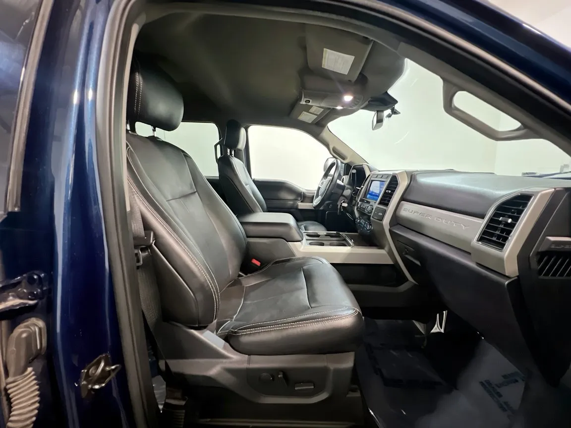 2020 Ford F-350 Super Duty Lariat - Photo 20