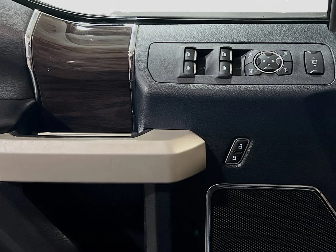 2020 Ford F-350 Super Duty Lariat - Photo 13
