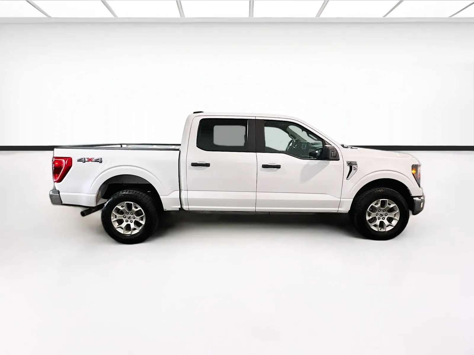 2023 Ford F-150 XLT - Photo 21