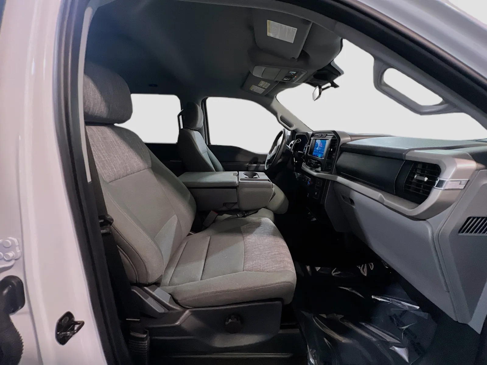 2023 Ford F-150 XLT - Photo 18