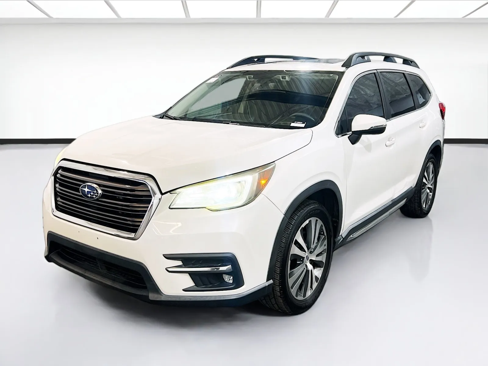 White 2019 Subaru Ascent Limited for sale in Chandler, AZ