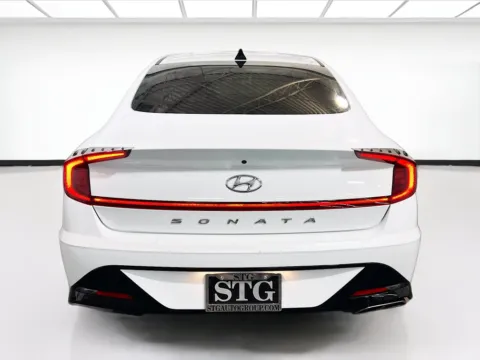 More photos of 2023 Hyundai Sonata SEL at STG Auto Group of Chandler, AZ