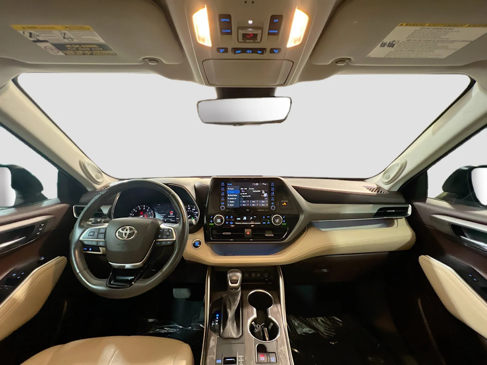 2021 Toyota Highlander Limited - Photo 18