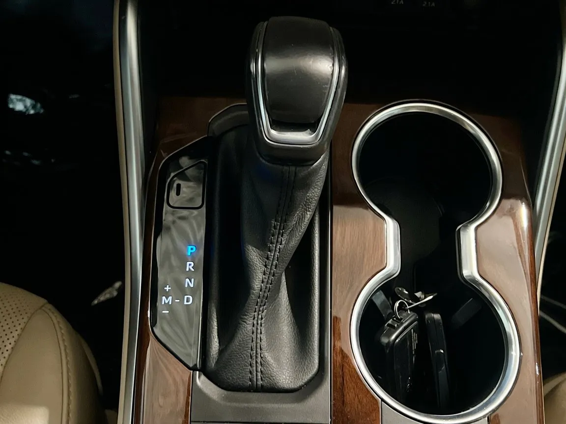 2021 Toyota Highlander Limited - Photo 13