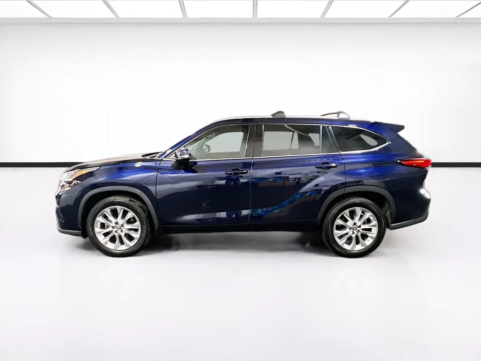 2021 Toyota Highlander Limited - Photo 25