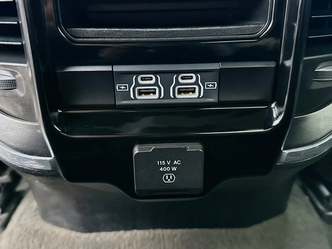 2024 RAM Ram 1500 Pickup Laramie - Photo 16