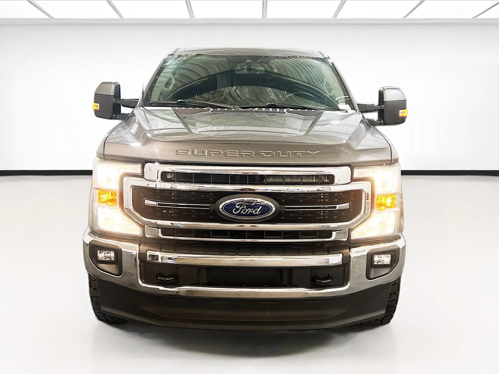 2021 Ford F-350 Super Duty Lariat - Photo 2