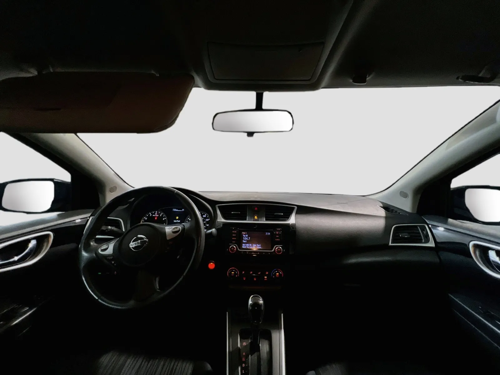 2016 Nissan Sentra SV - Photo 15