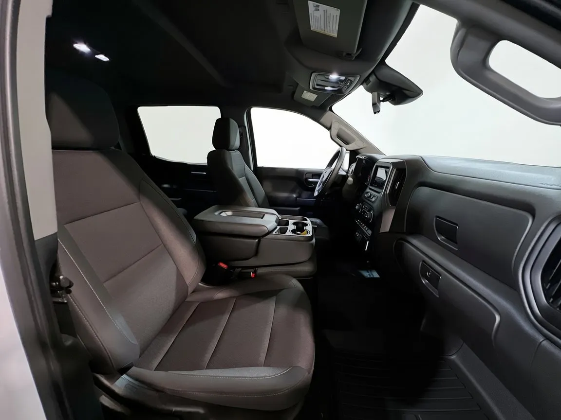 2022 Chevrolet Silverado 1500 Custom - Photo 19
