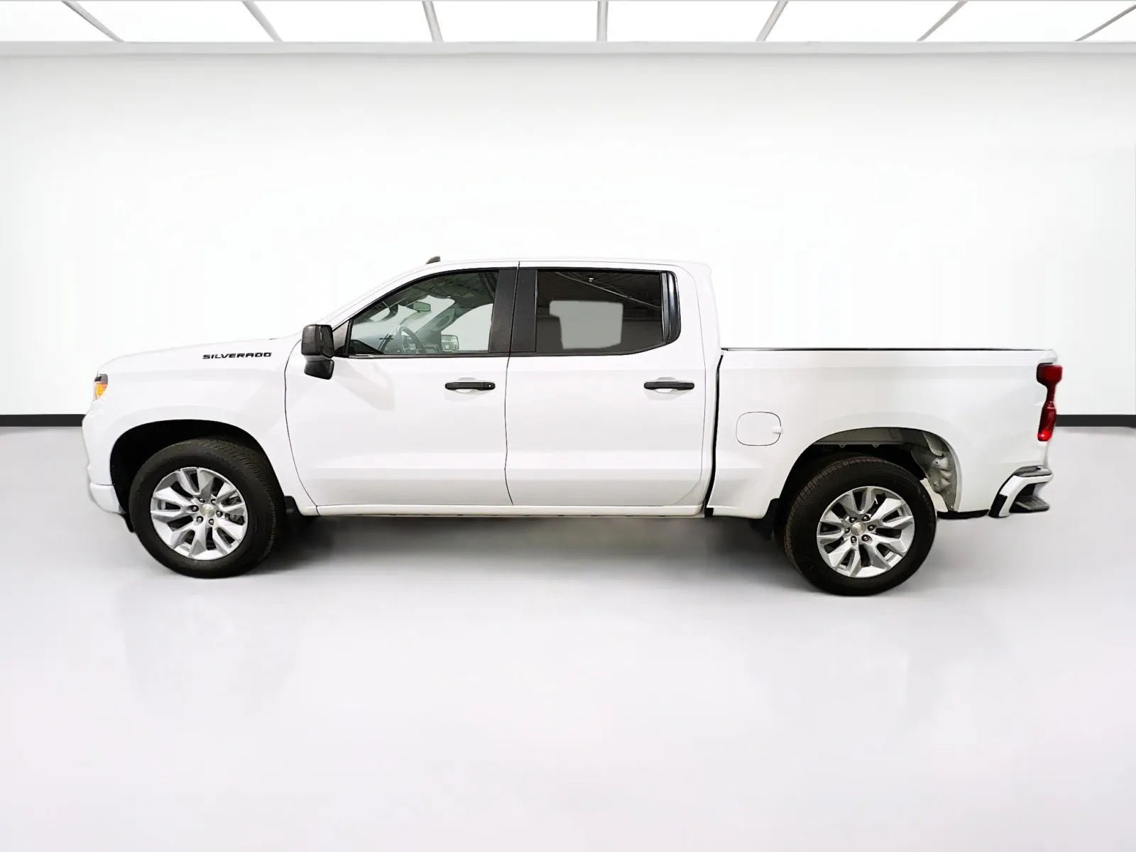 2022 Chevrolet Silverado 1500 Custom - Photo 21