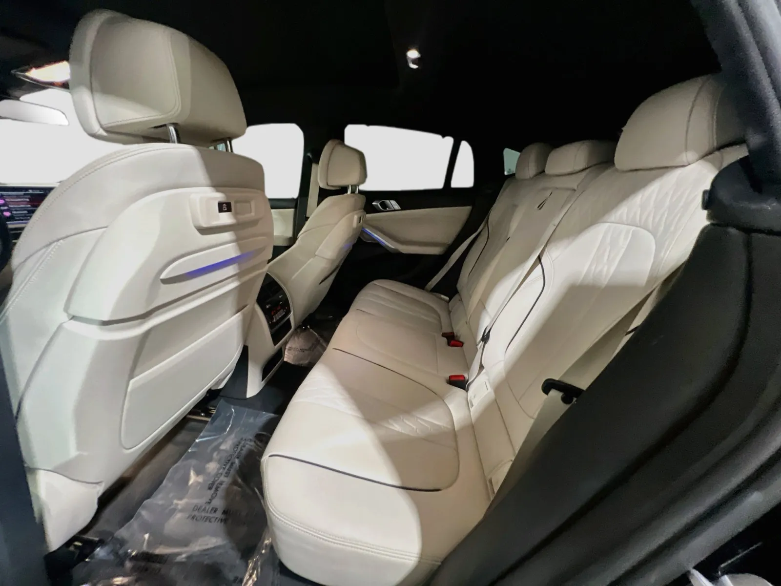 2021 BMW X6 M50i - Photo 19