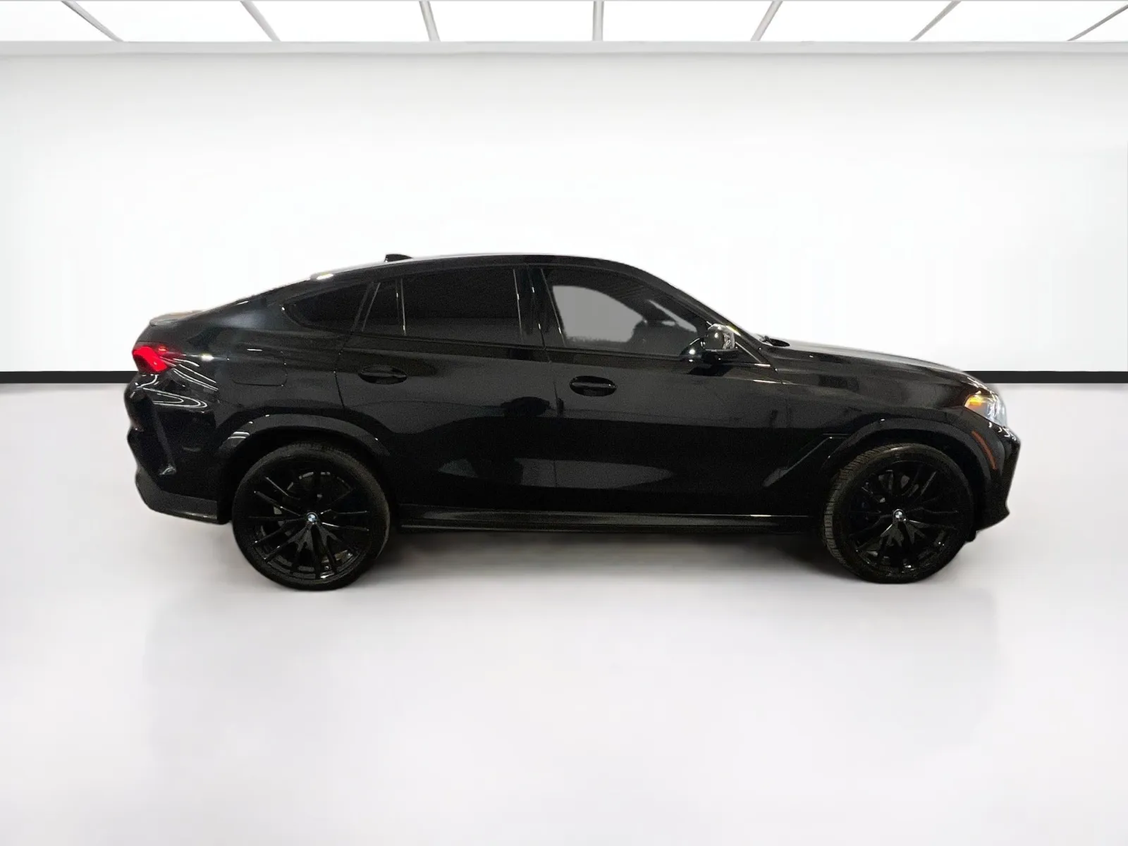 2021 BMW X6 M50i - Photo 26