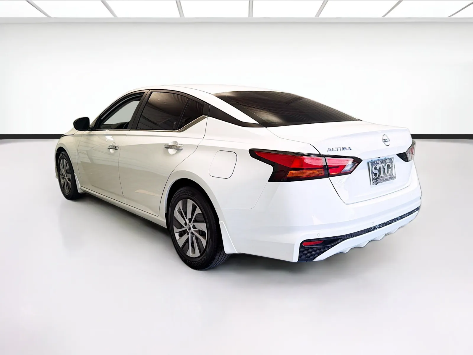 2024 Nissan Altima S - Photo 6