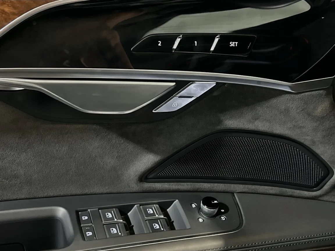 2021 Audi A8 Base - Photo 14
