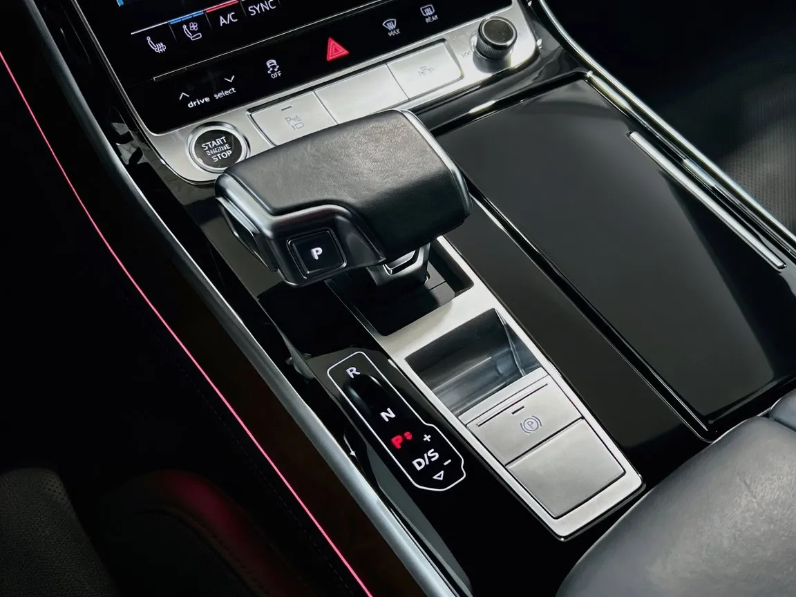 2021 Audi A8 Base - Photo 13