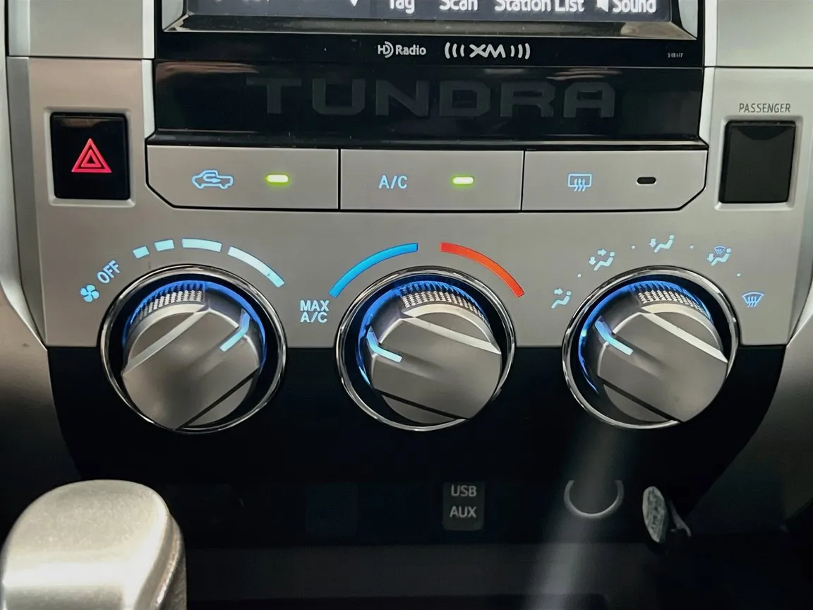 2016 Toyota Tundra SR5 - Photo 11