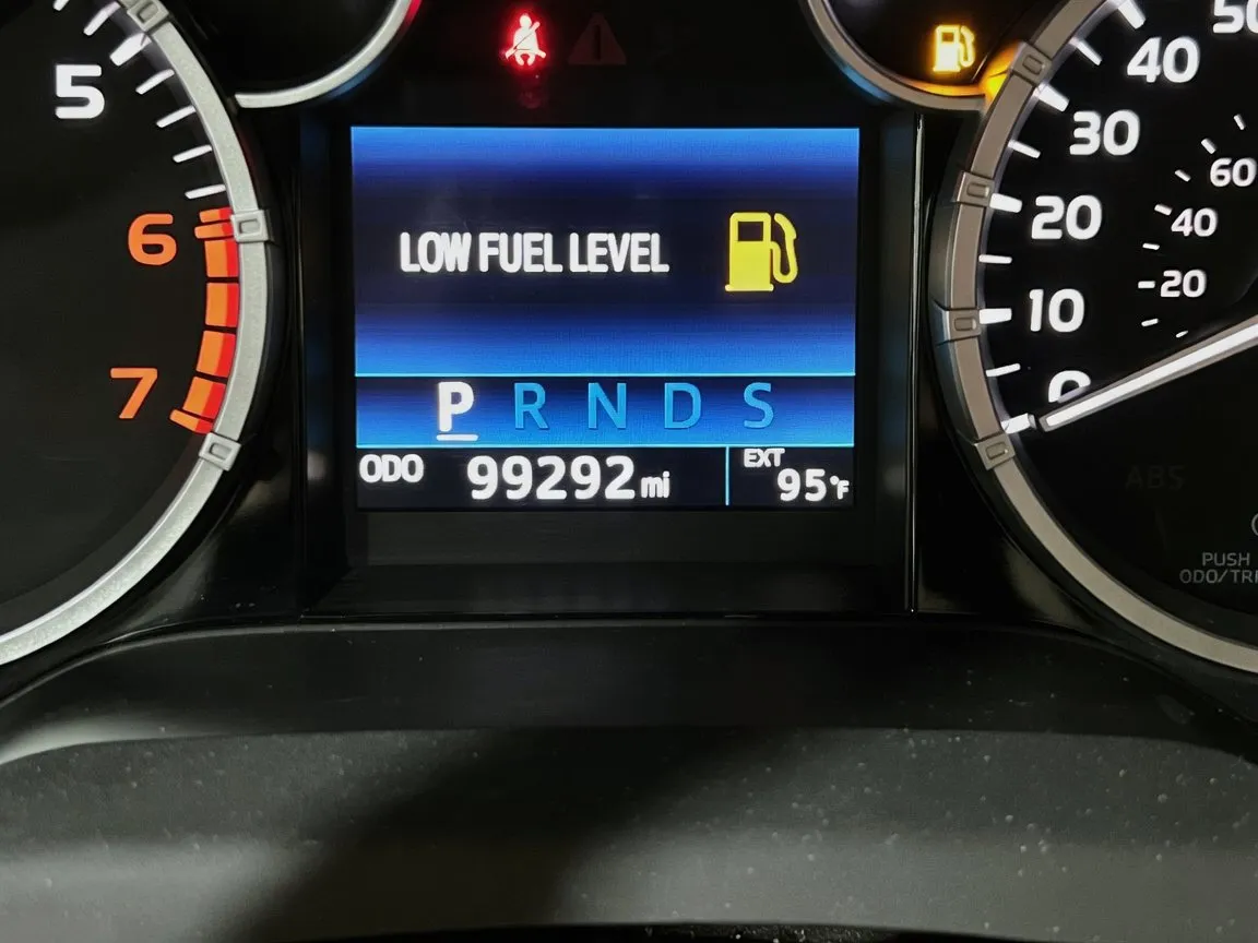 2016 Toyota Tundra SR5 - Photo 8