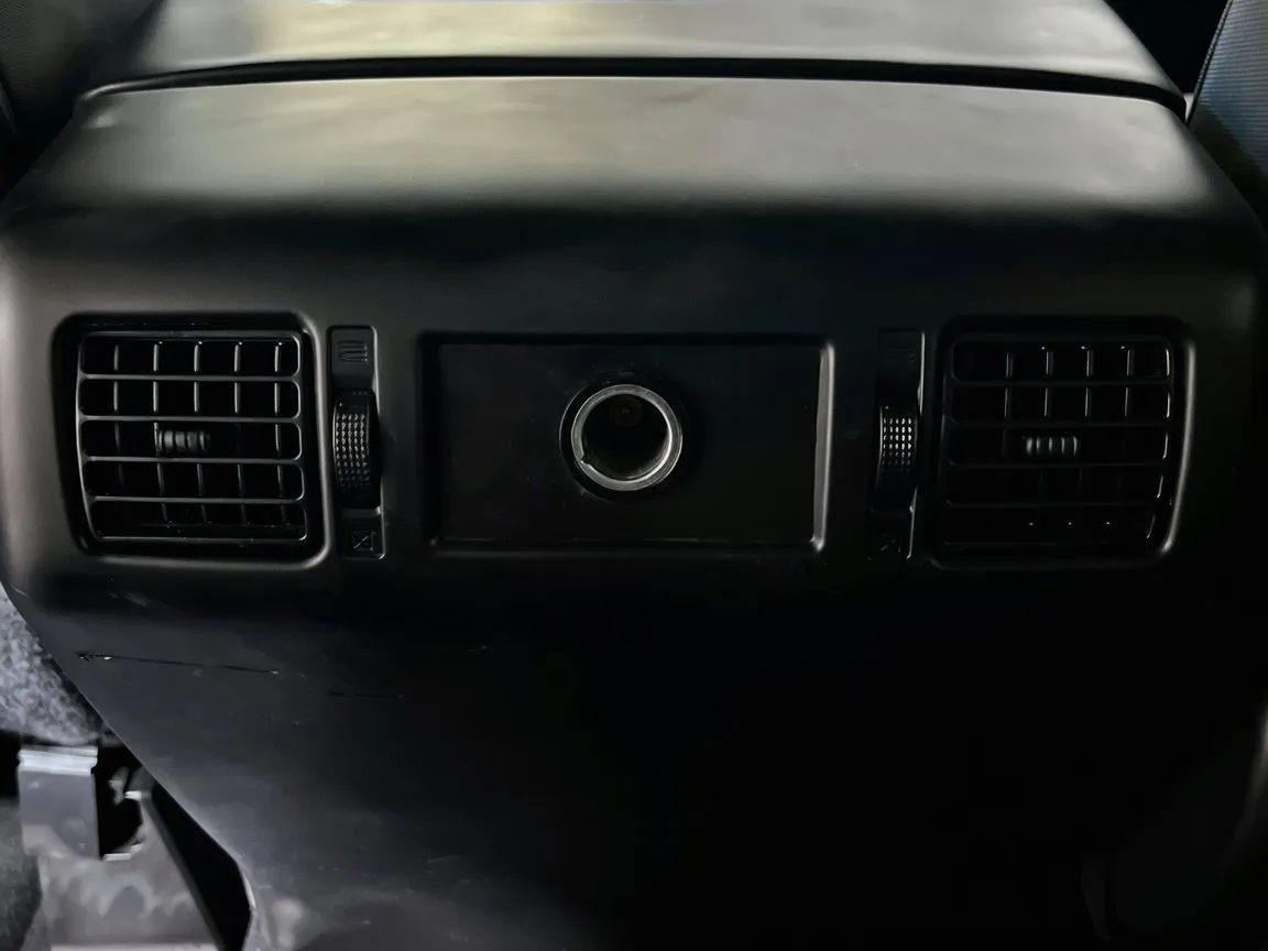 2016 Toyota Tundra SR5 - Photo 17