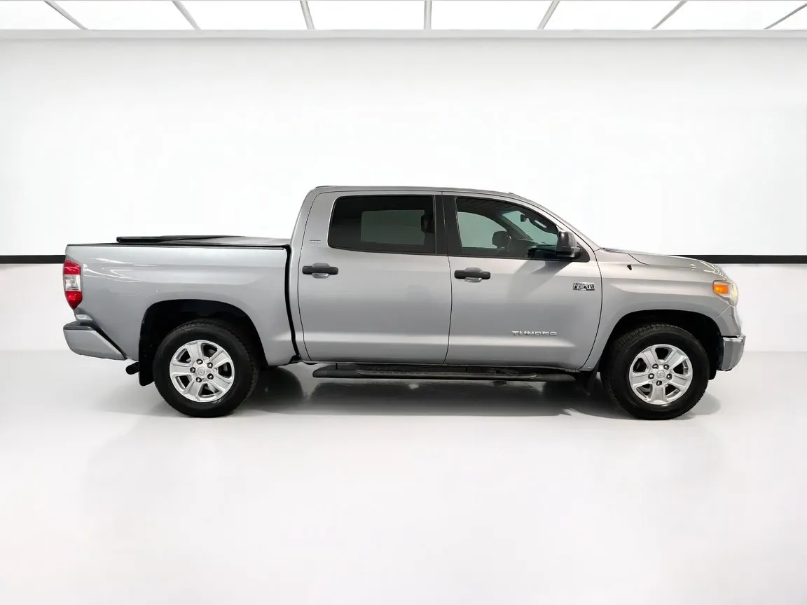 2016 Toyota Tundra SR5 - Photo 21