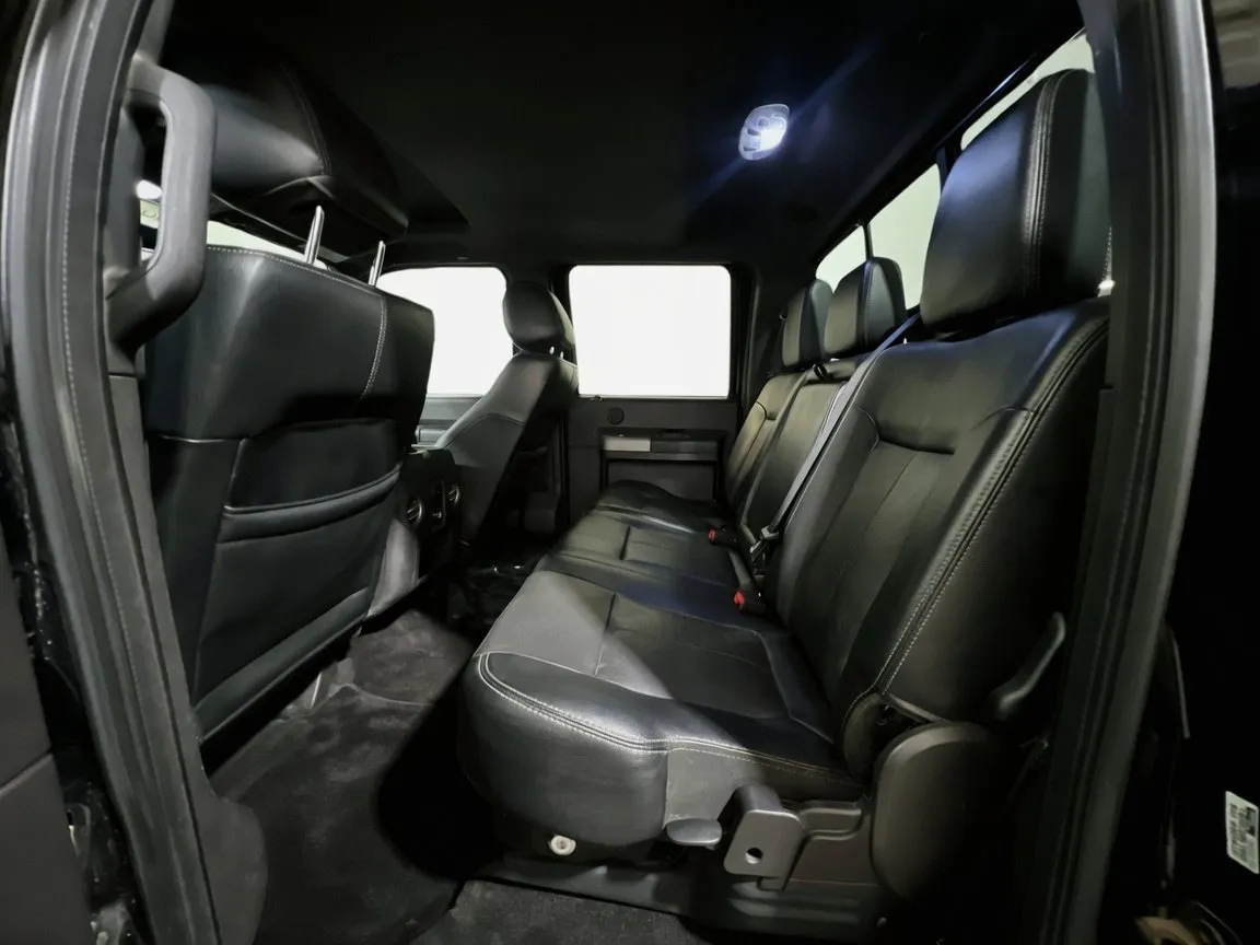 2016 Ford F-350 Super Duty Lariat - Photo 18