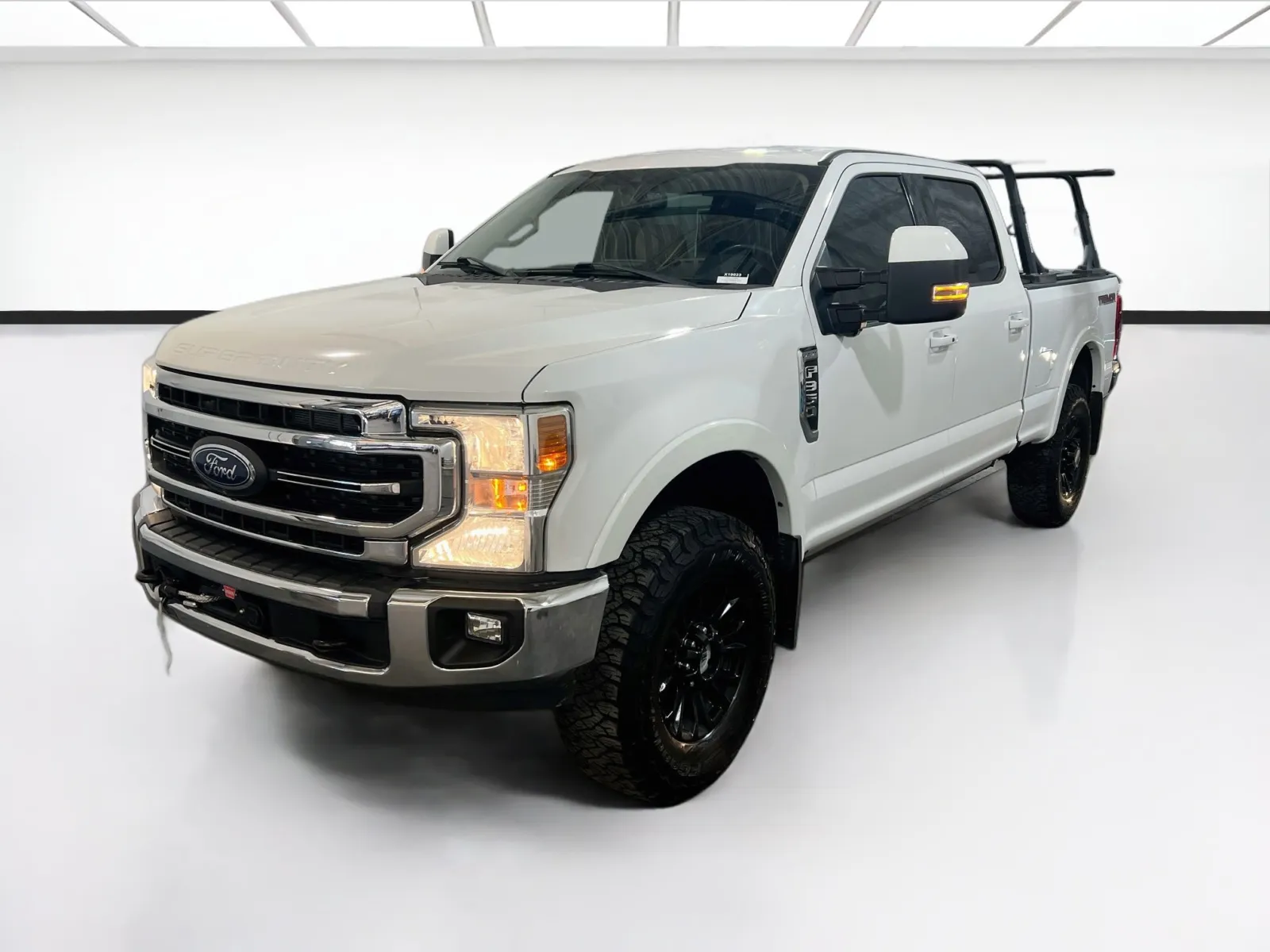 White 2022 Ford Super Duty F-350 SRW LARIAT for sale in Chandler, AZ