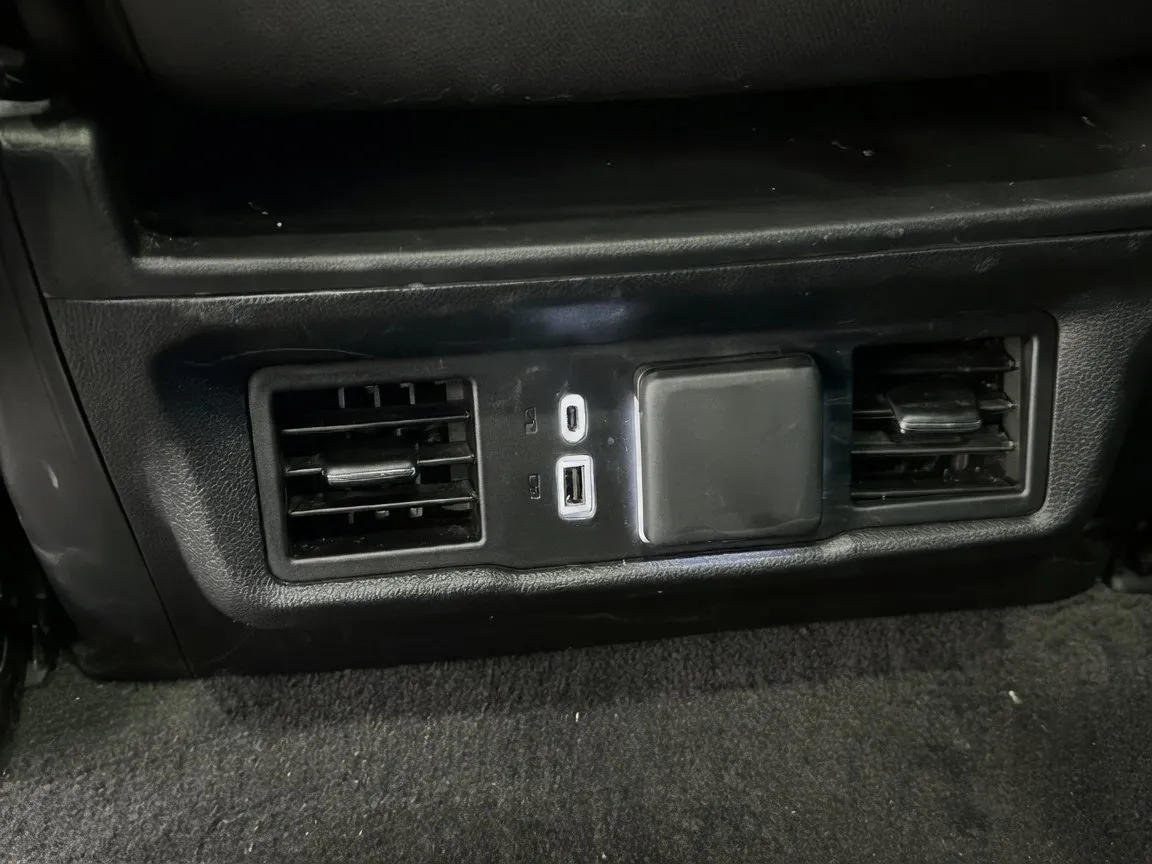 2025 Chevrolet Silverado 1500 LT - Photo 18